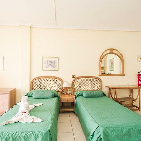 Chayofa Country Club Aparthotel Playa de las Americas  Bagian luar foto