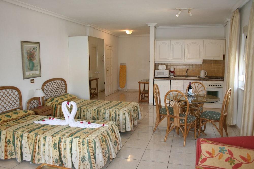 Chayofa Country Club Aparthotel Playa de las Americas  Bagian luar foto